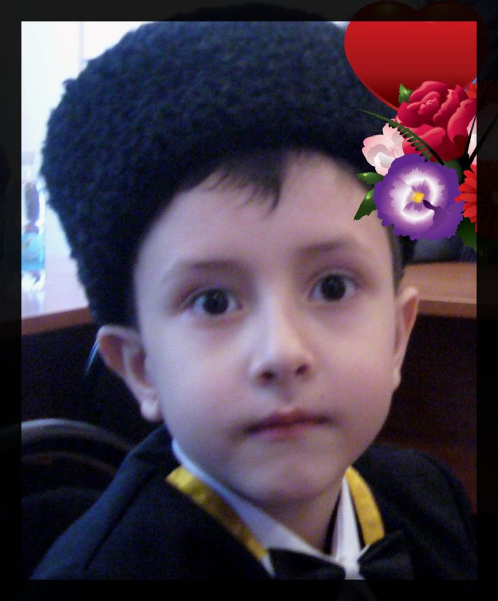 В ПАПАХЕ aqşin.jpg